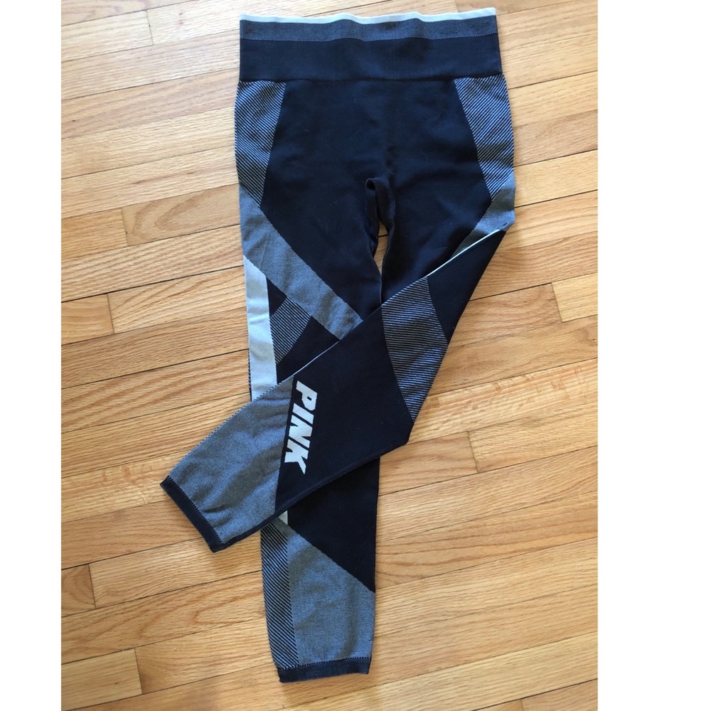 Victoria’s Secret PINK seamless leggings